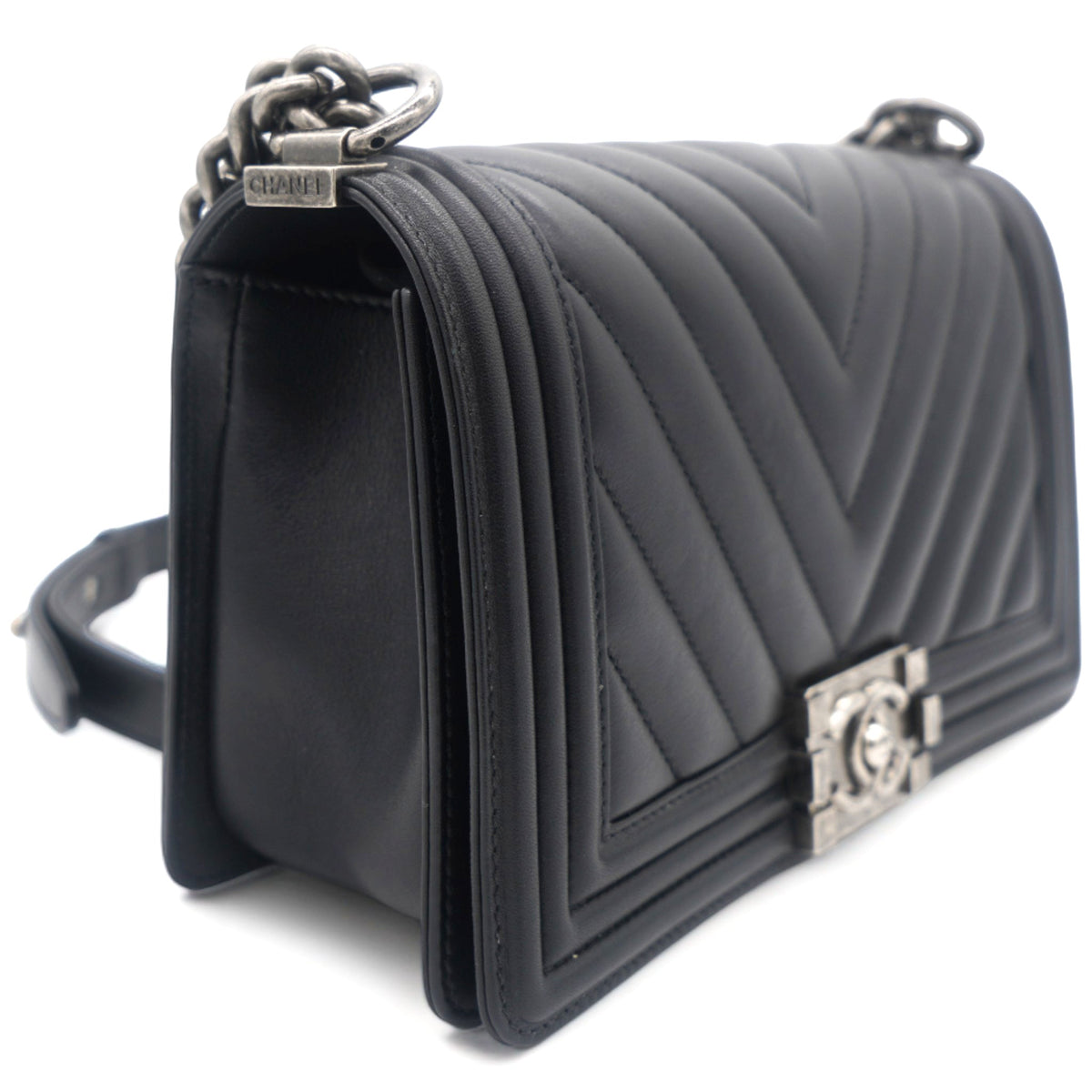 Boy Flap Chevron Calfskin Silver-tone Medium Black