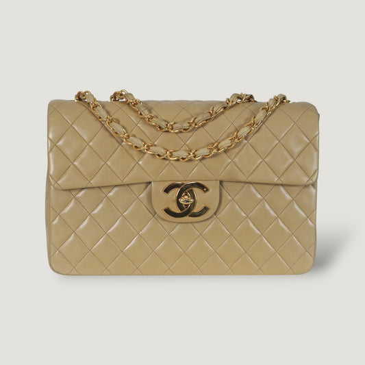 CHANEL CLASSIC JUMBO MAXI BAG