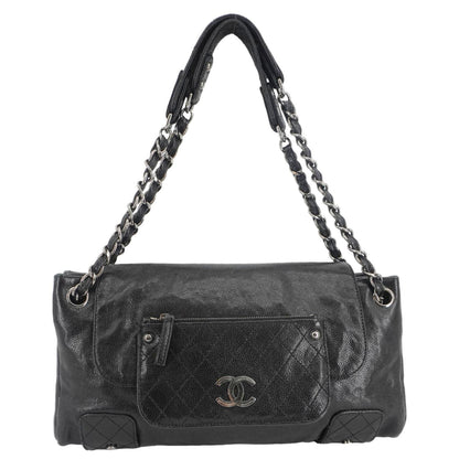 Chanel Pocket in The City Caviar Leather Shoulder Bag Black