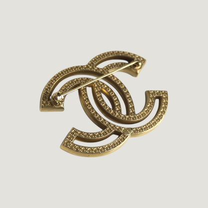 CHANEL BROOCH