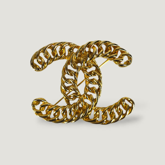 CHANEL BROOCH