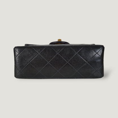 CHANEL SQUARE MINI