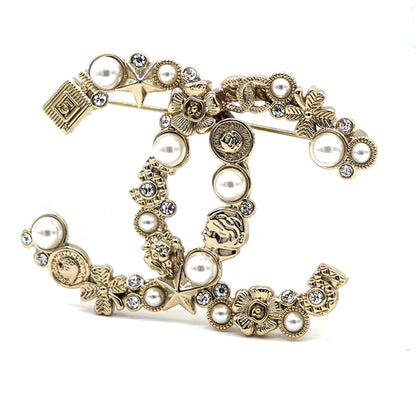 Crystal Pearl CC Charms Brooch Gold
