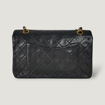 CHANEL CLASSIC MEDIUM BAG
