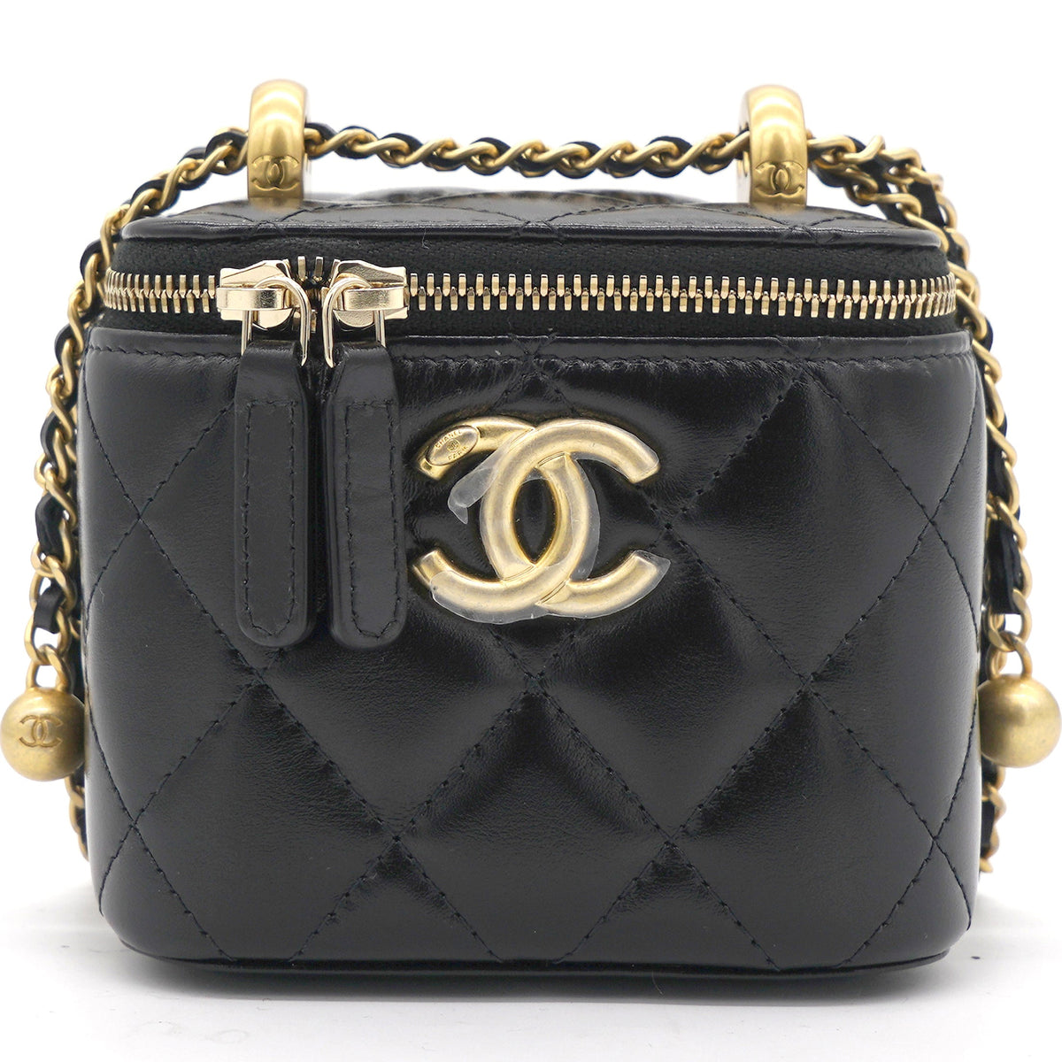 Calfskin Quilted Mini Perfect Fit Vanity Case With Chain Black