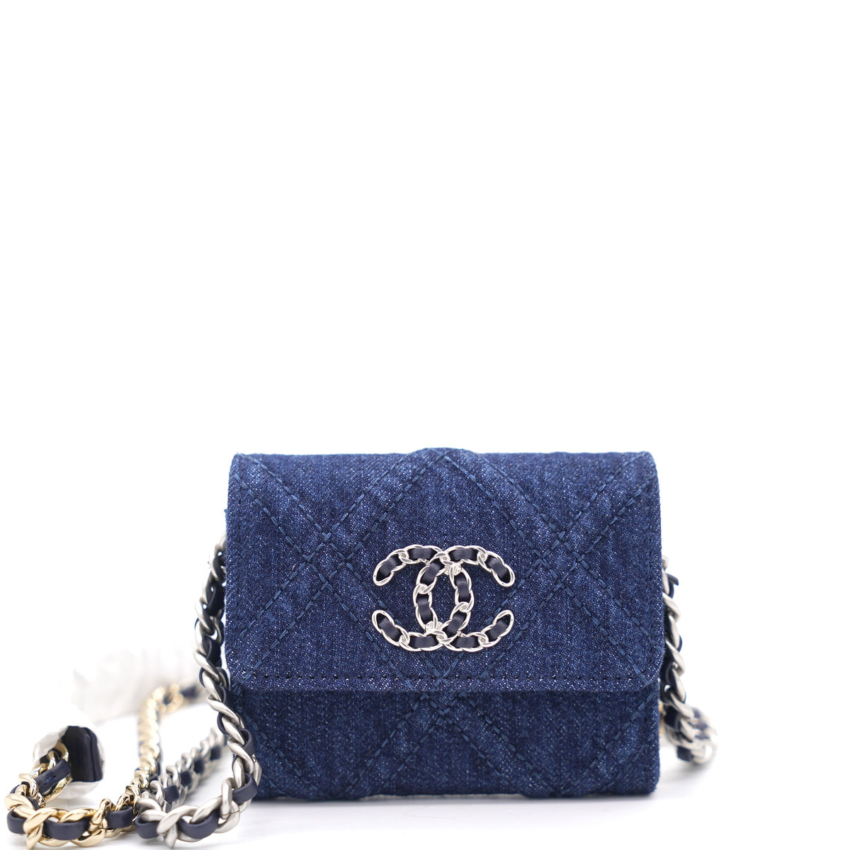 Quilted Blue Denim 19 Card Holder with Chain