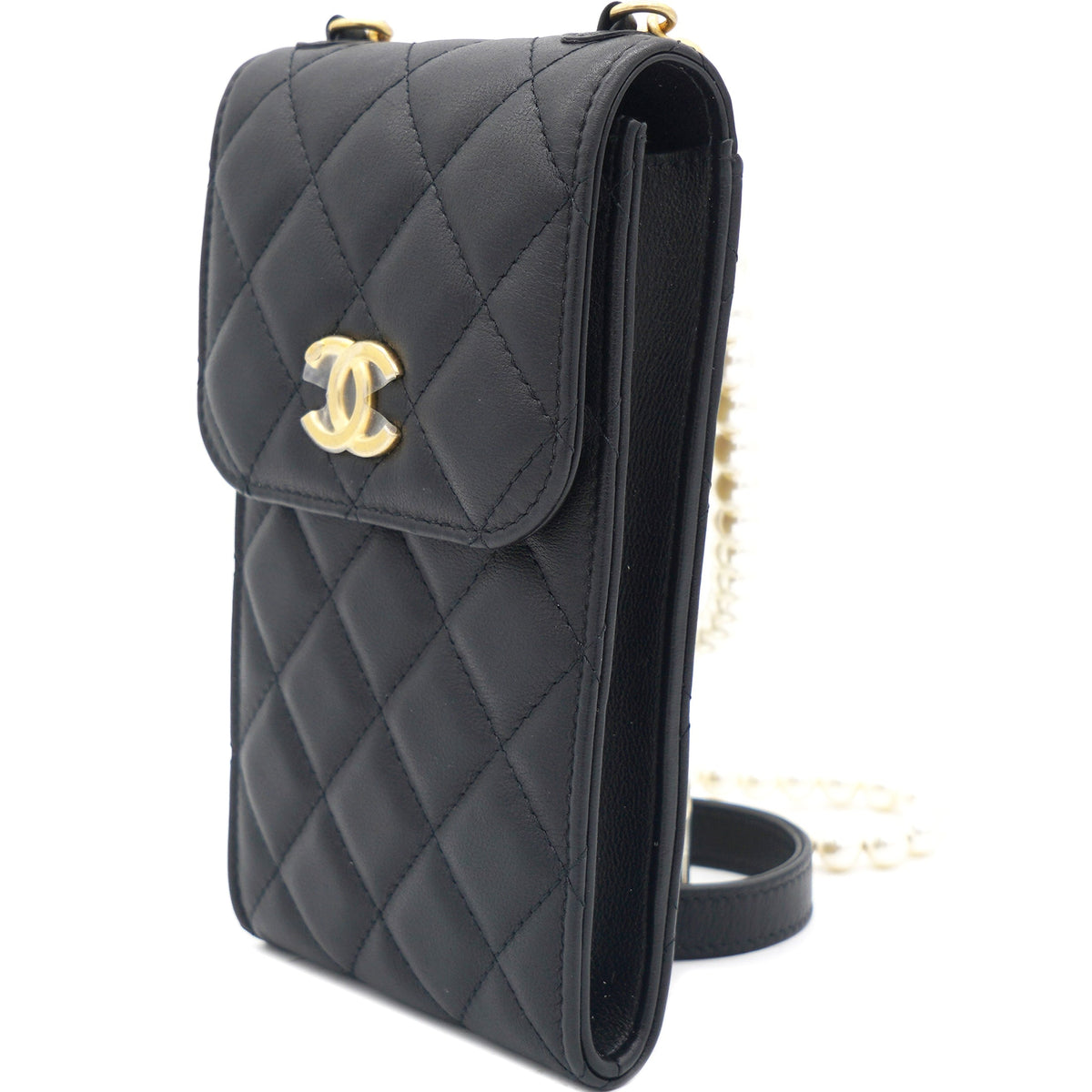 Lambskin Quilted Vertical Pearl Strap Black
