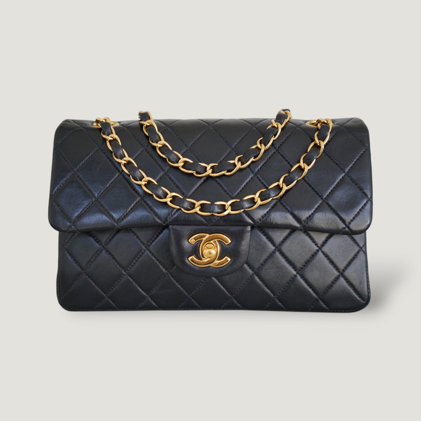 CHANEL CLASSIC SMALL BAG