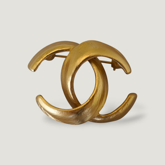 CHANEL BROOCH