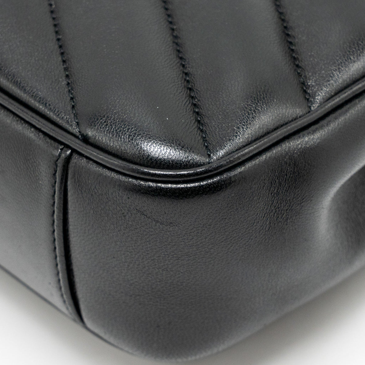 Saint Laurent/YSL Small Loulou Bag Lambskin Black GHW