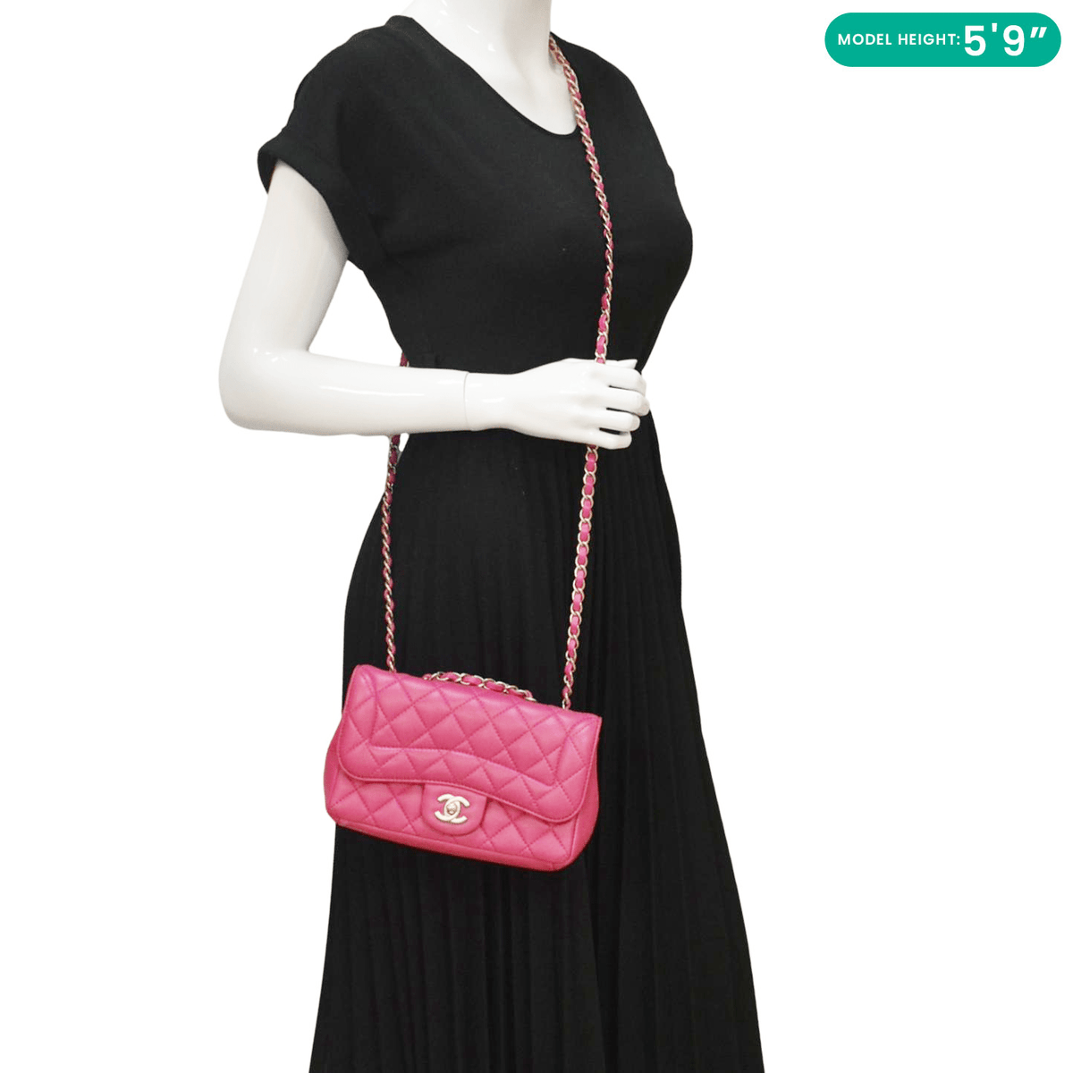 Chanel Chic Flap Quilted Lambskin Leather Crossbody Bag Pink
