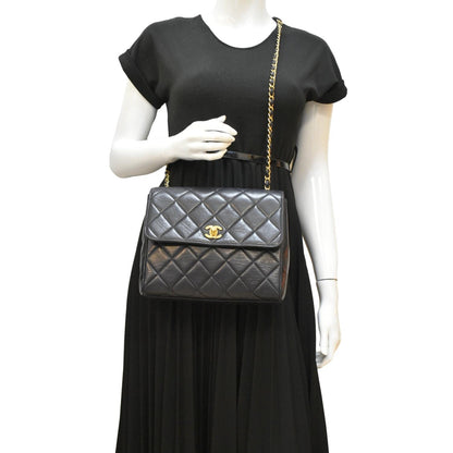 Chanel Square CC Flap Vintage Quilted Leather Shoulder Bag Black
