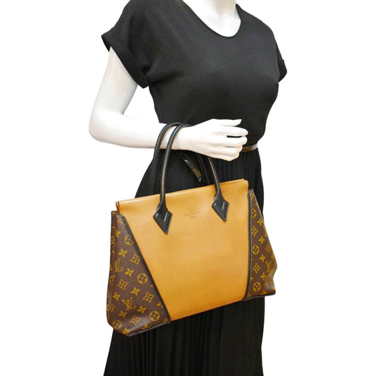 Louis Vuitton W PM Monogram Cuir Orfevre Tote Bag Safran