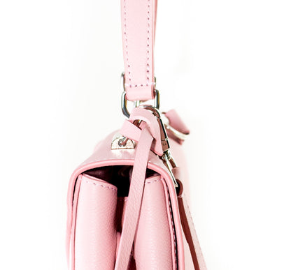 Louis-Vuitton Lock Me II in Rose Ballerine