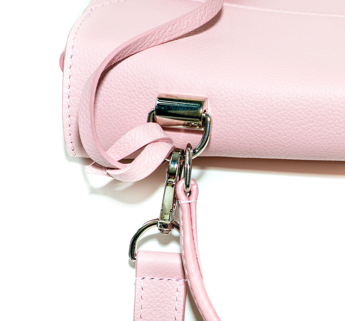 Louis-Vuitton Lock Me II in Rose Ballerine