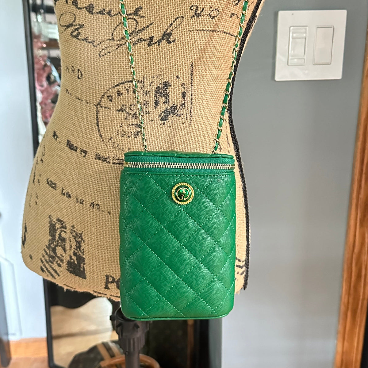 Button Bag - Quilted Green Phone Crossbody with Gucci GG Button
