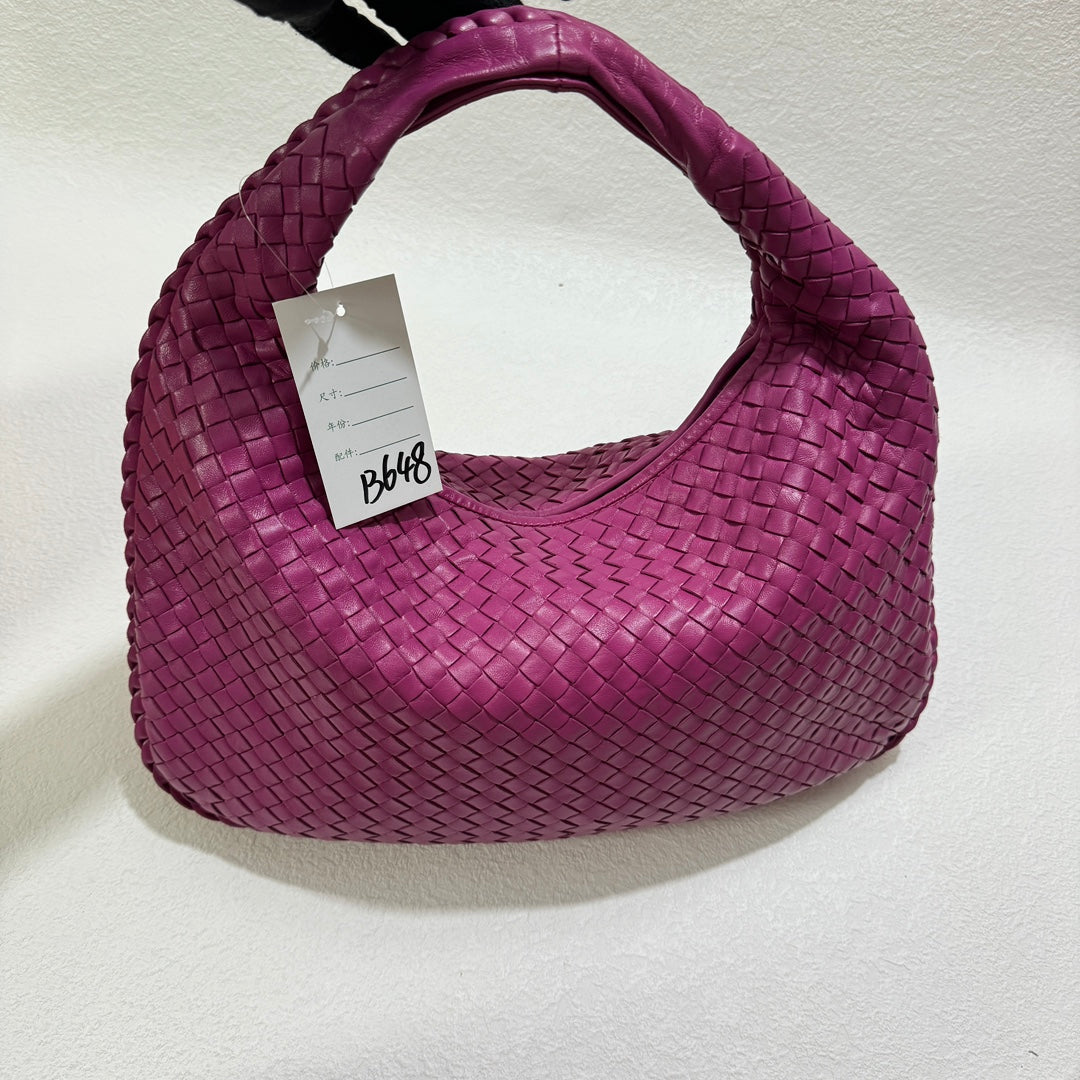 Bottega Veneta Veneta Hobo Medium Deep Fuchsia Pink Intrecciato Leather Bag 40cm