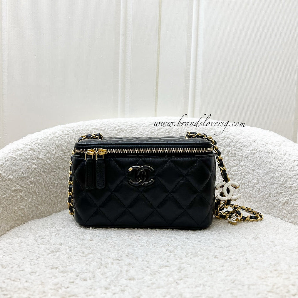 Chanel 24A CC Logo Adjustable Chain Vanity in Black Shiny Lambskin and AGHW