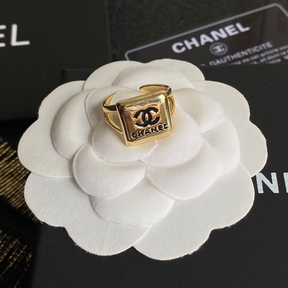 Chanel Ring