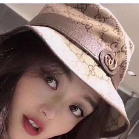 Gucci bucket hat