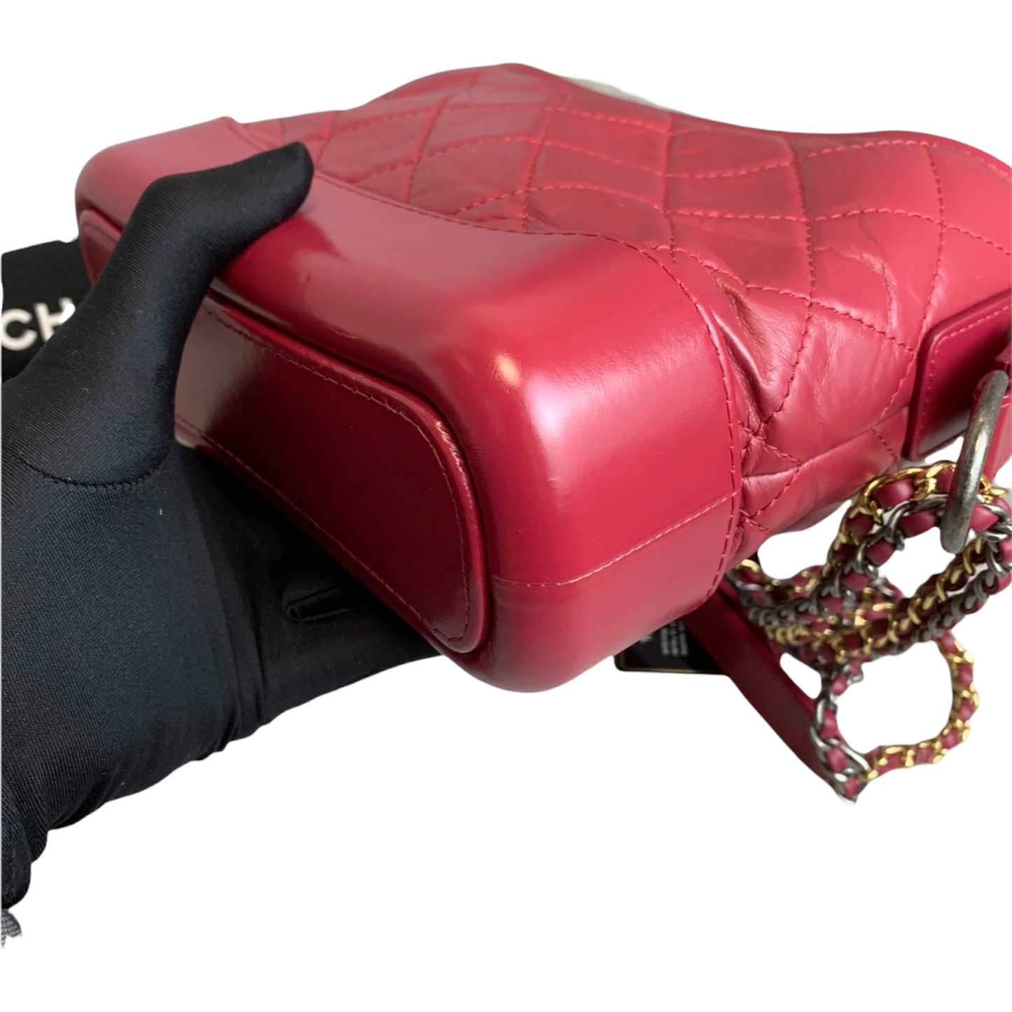Aged Calfskin Quilted Small Gabrielle Hobo Red