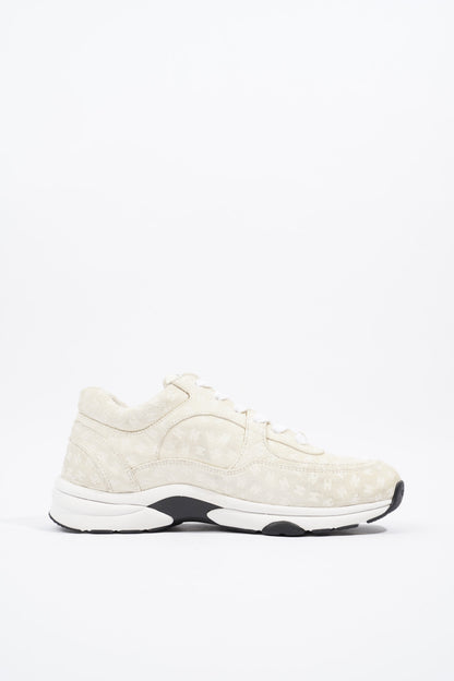 Chanel CC Logo Cream   White Suede EU 39.5 UK 6.5