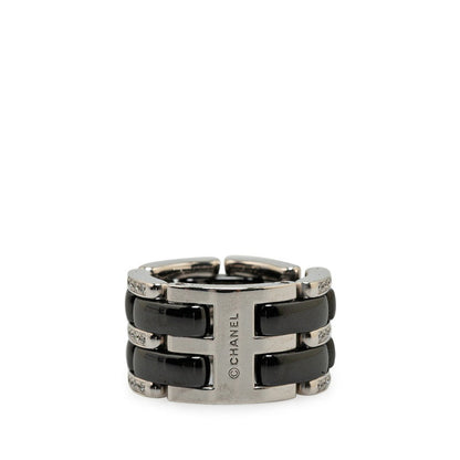 Chanel 18k Gold Diamond & Ceramic Ring Metal Ring in Excellent condition