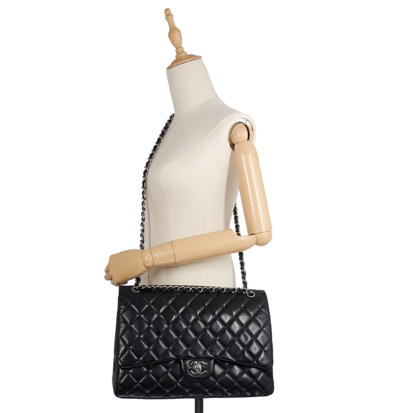 Classic Maxi Single Flap Lambskin Leather Bag