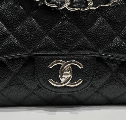 Chanel - sac classique maxi jumbo cuir caviar noir