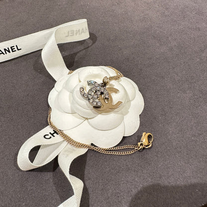 Chanel vintage double CC necklace