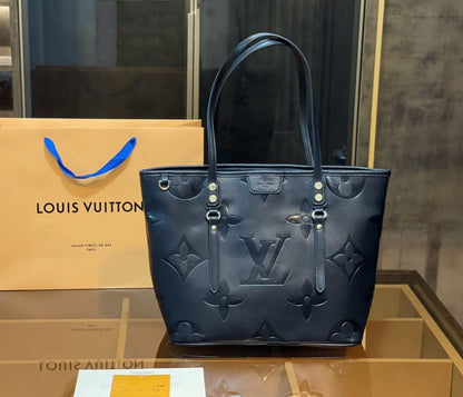 Louis Vuitton Tote Handbag Sets