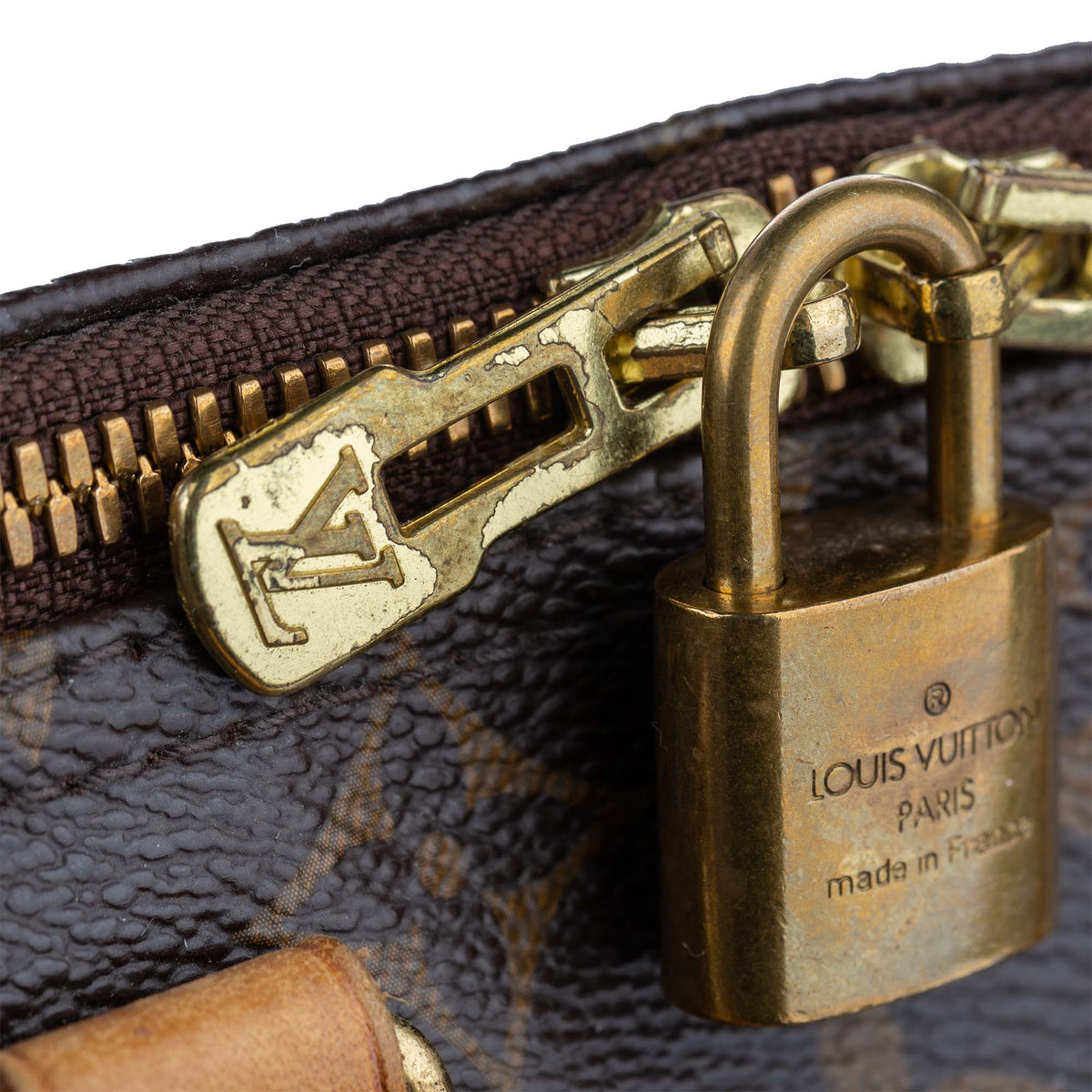 Louis-Vuitton Monogram Speedy Bandouliere 30 Brown