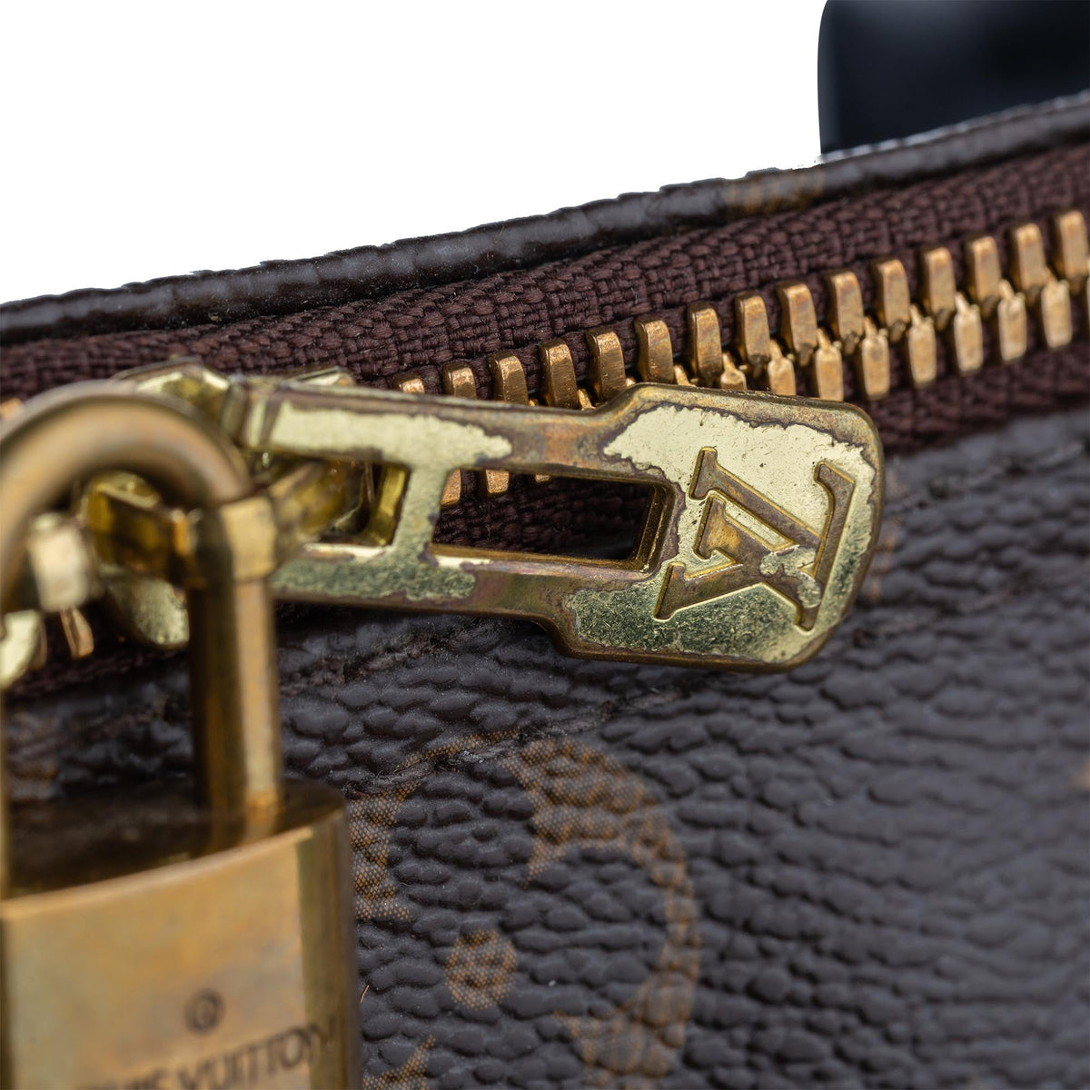 Louis-Vuitton Monogram Speedy Bandouliere 30 Brown