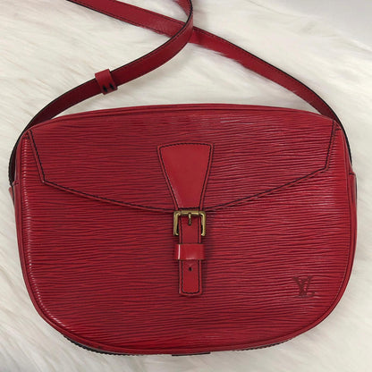 Louis-Vuitton Epi Rare Red Jeune Fille MM