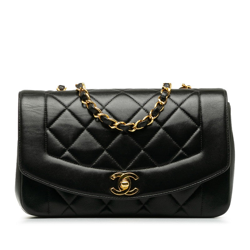 Chanel Diana Flap Shoulder Bag  Leather Shoulder Bag in Good condition