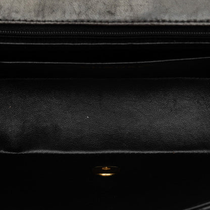 Chanel Diana Flap Shoulder Bag  Leather Shoulder Bag in Good condition