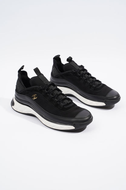Chanel CC Logo Sneaker Black   White Fabric EU 42 UK 8