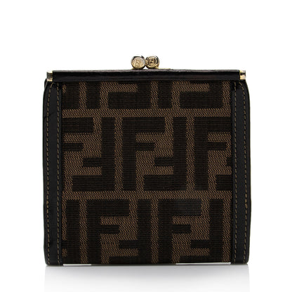 Fendi Vintage Zucca Kiss Lock French Wallet (SHF-J1Q6xA)