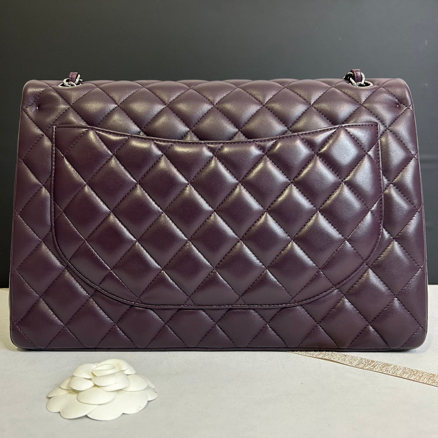 Chanel - Sac Maxi Jumbo