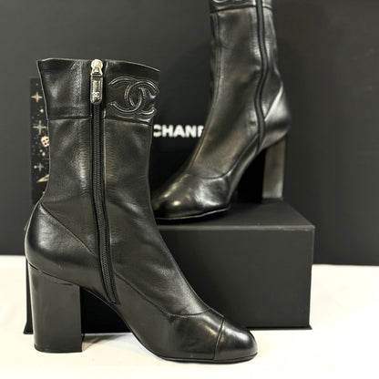 Chanel - Bottines T. 40