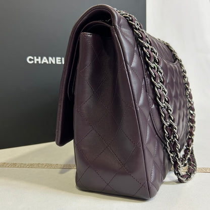 Chanel - Sac Maxi Jumbo