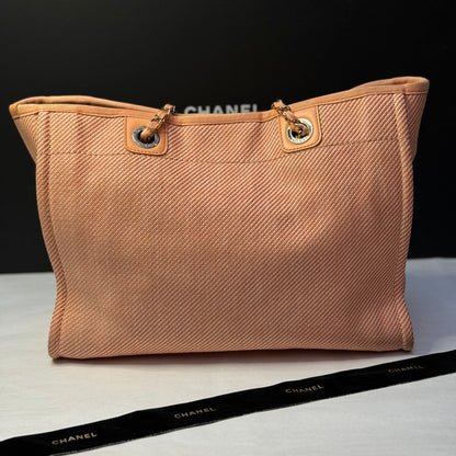 Chanel - Cabas Deauville Petit