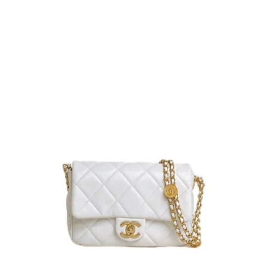 CHANEL FLAP COIN IN WHITE