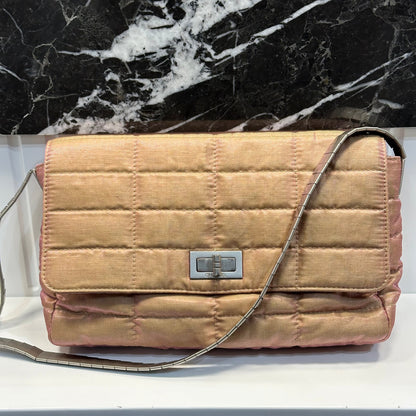 Chanel - 2.55
