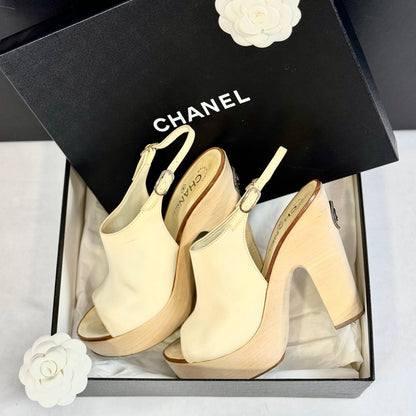 Chanel - Sabots T.39,5