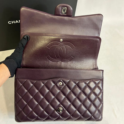 Chanel - Sac Maxi Jumbo