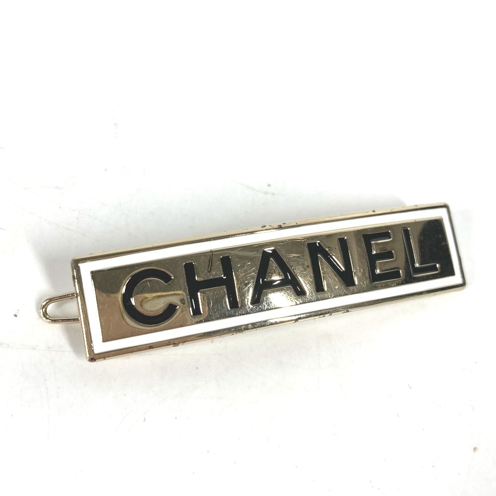 CHANEL Valletta metal gold B21B logo Women Used