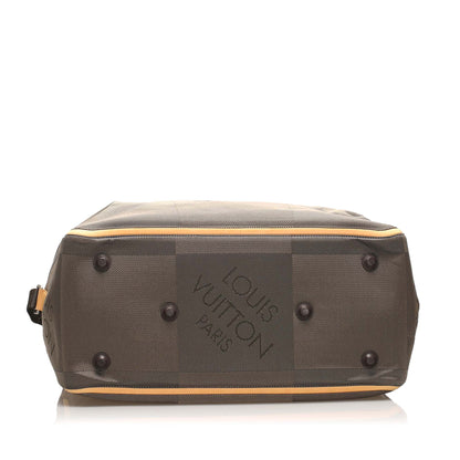 Louis-Vuitton Damier Geant Souverain