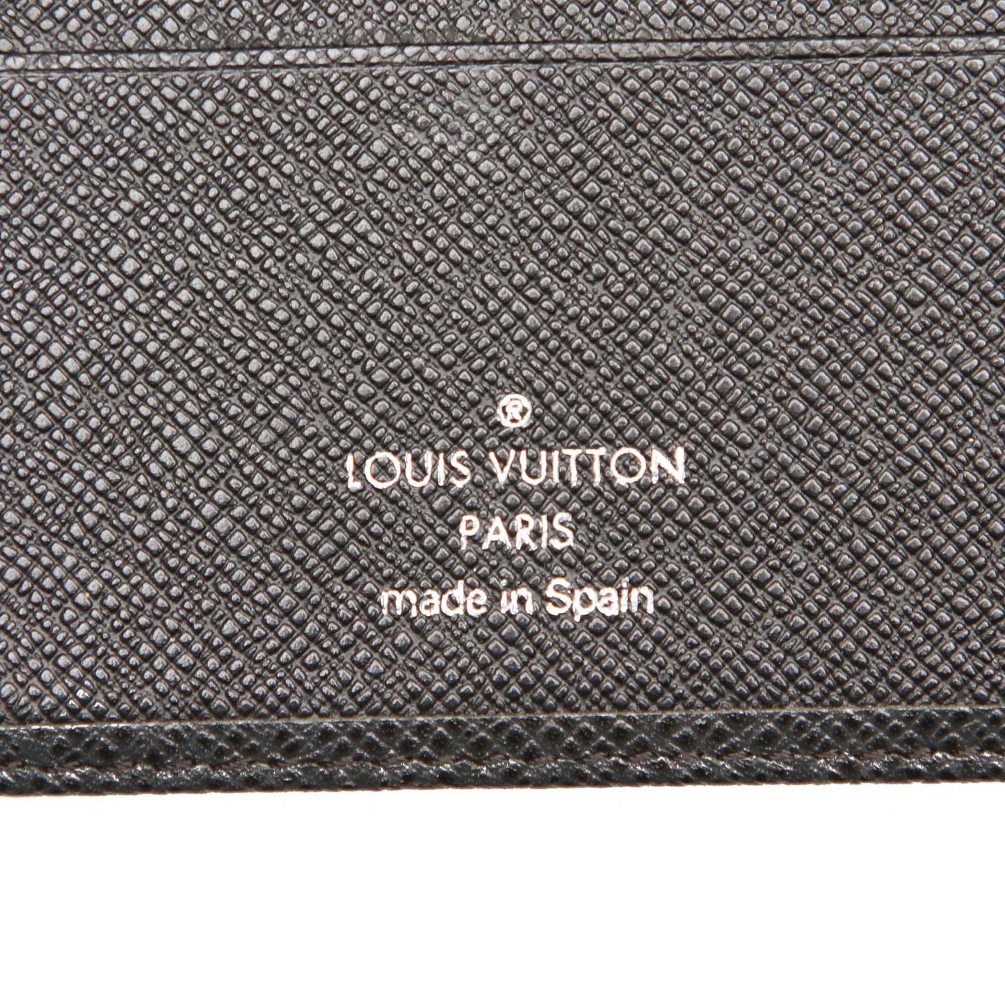 Louis-Vuitton Men's Bi-fold Taiga Small Wallet