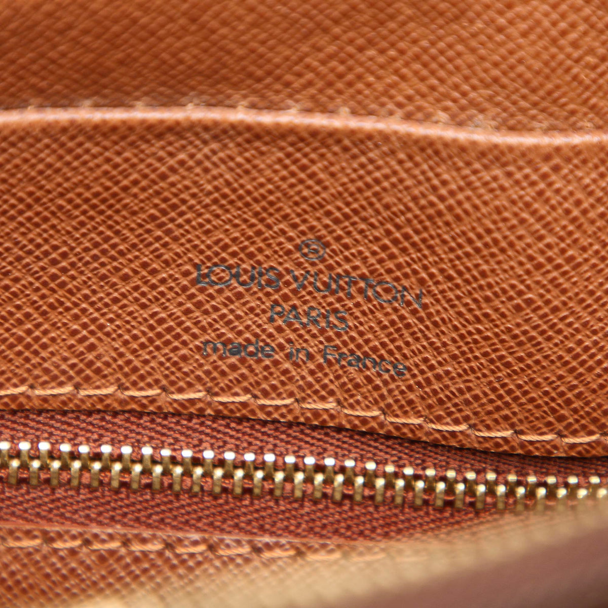 Louis-Vuitton Monogram Nile Brown